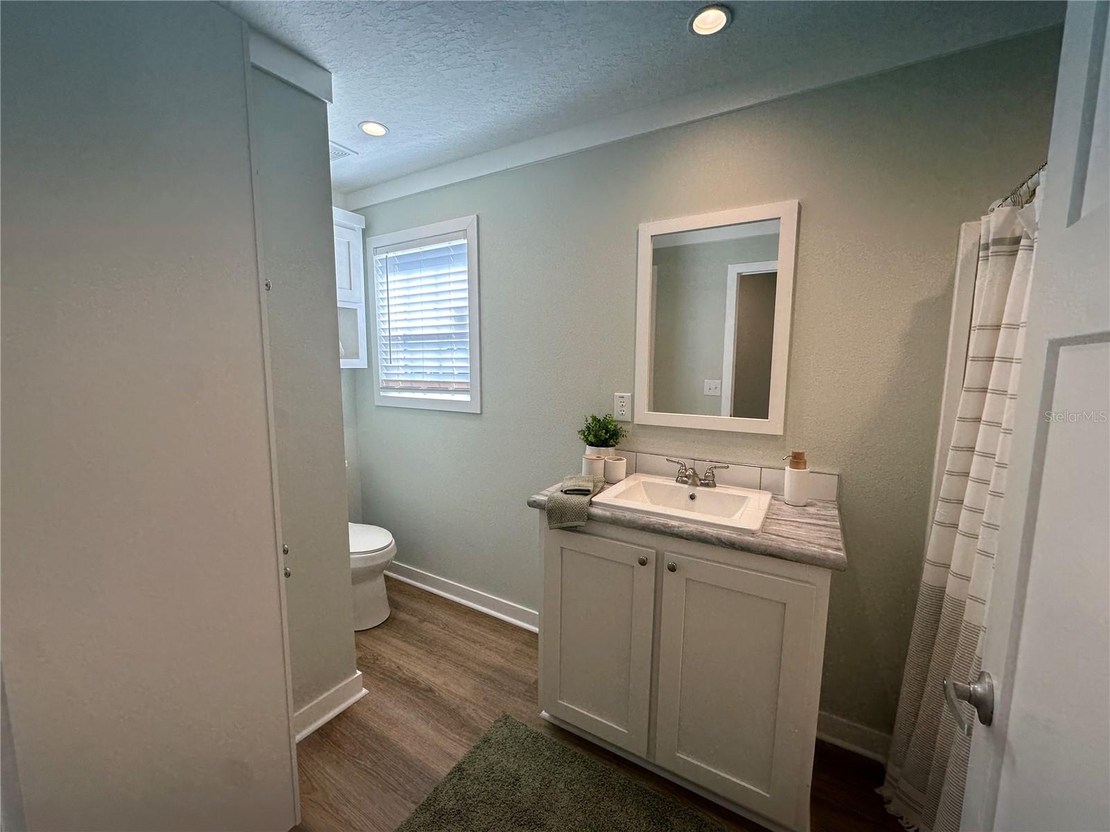 Image 12 of 16 For 330 Trailorama Drive