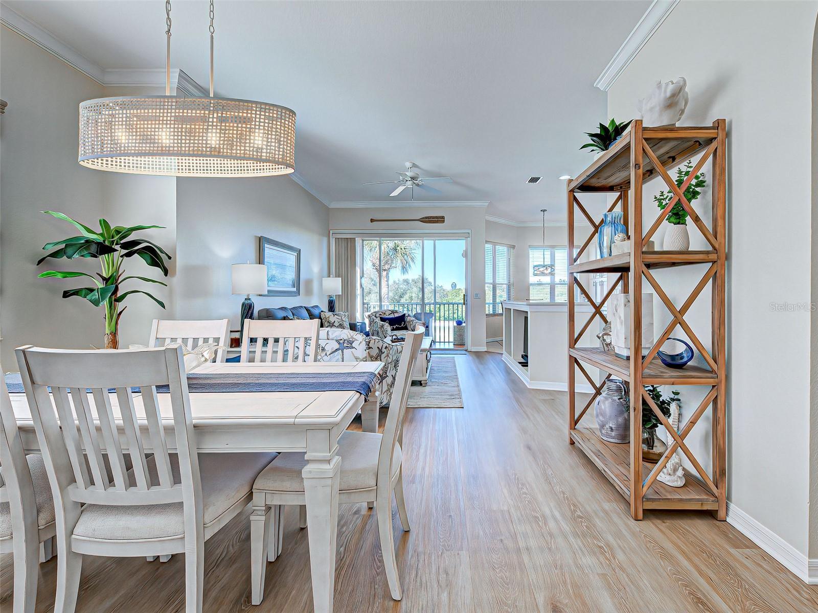 Image 14 of 62 For 1204 Ravinia Circle 1204