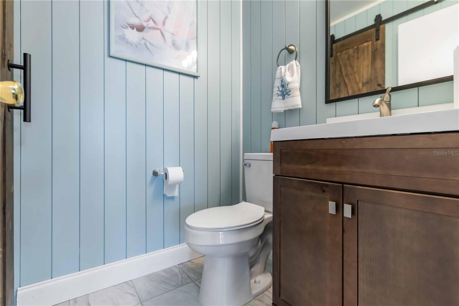 Image 15 of 31 For 13519 Martha