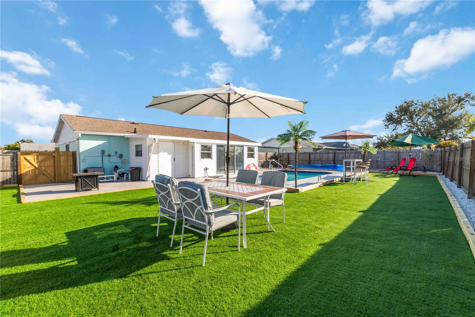 Image 25 of 31 For 13519 Martha