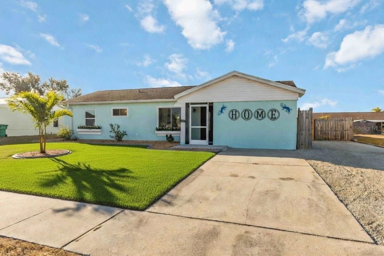 Image 31 of 31 For 13519 Martha