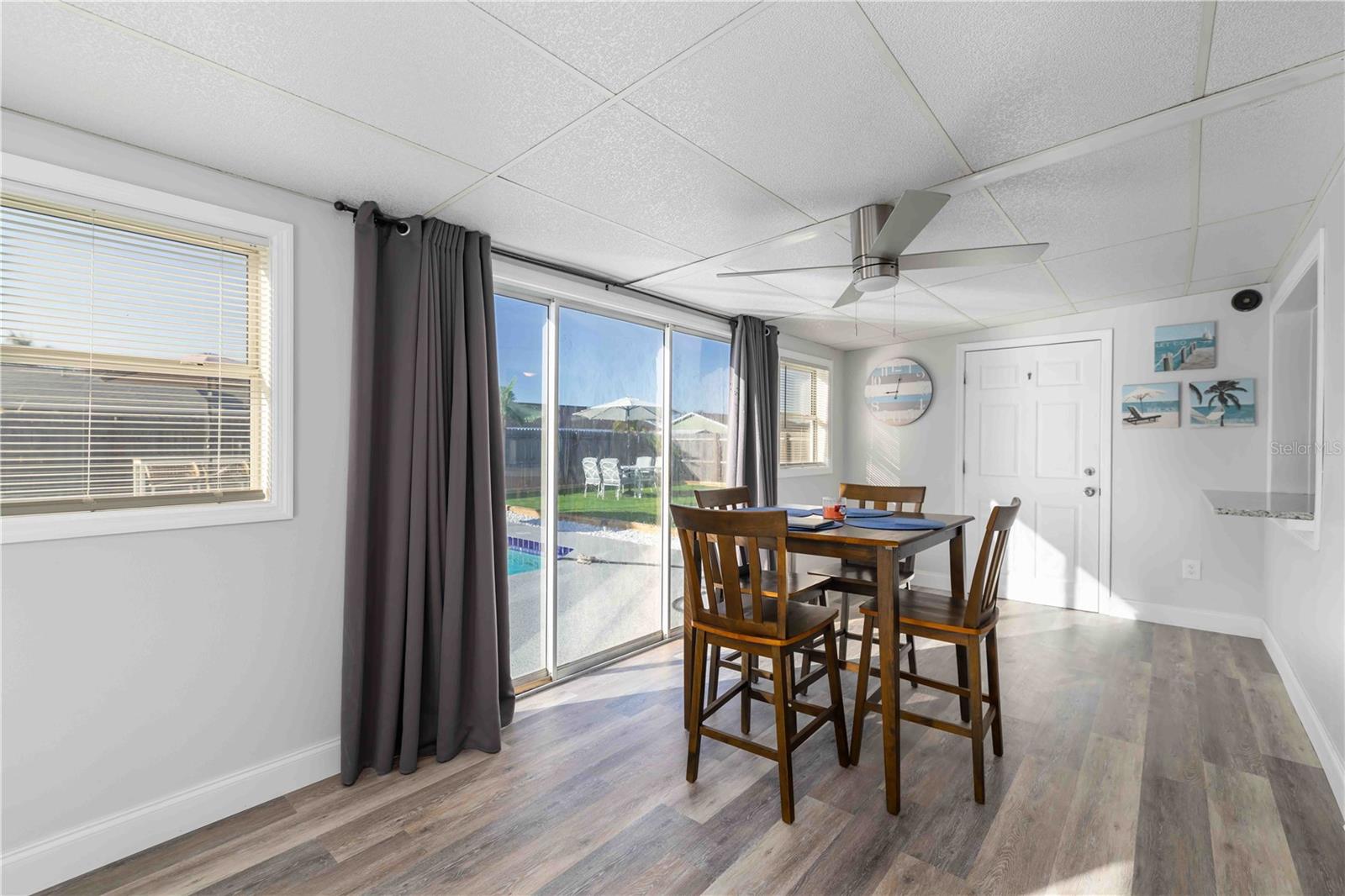 Image 9 of 31 For 13519 Martha