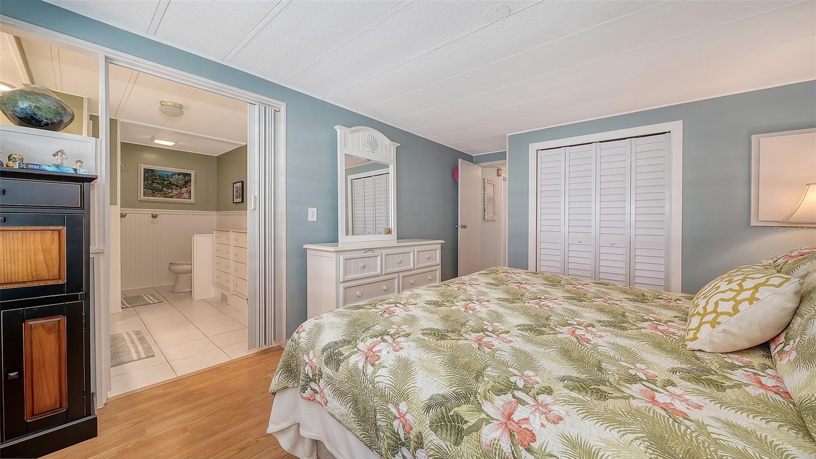 Image 18 of 52 For 522 Via Veneto