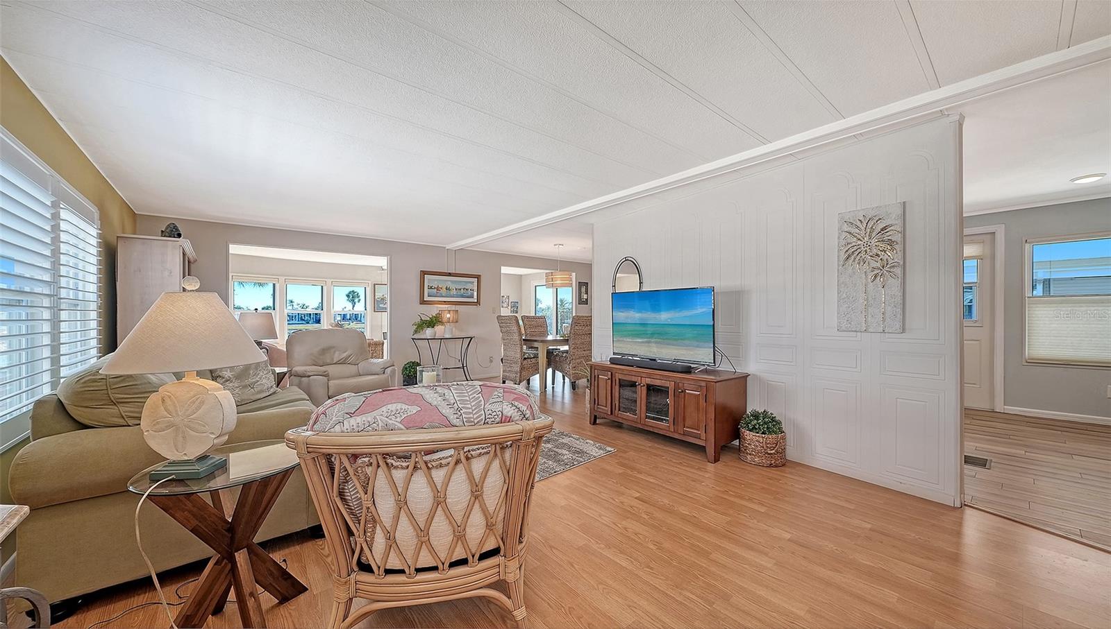 Image 29 of 52 For 522 Via Veneto