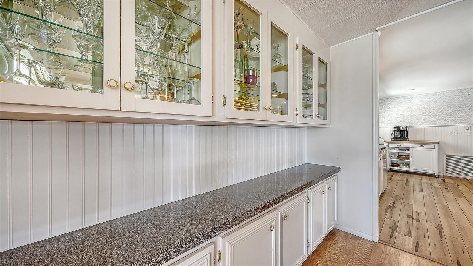 Image 30 of 52 For 522 Via Veneto