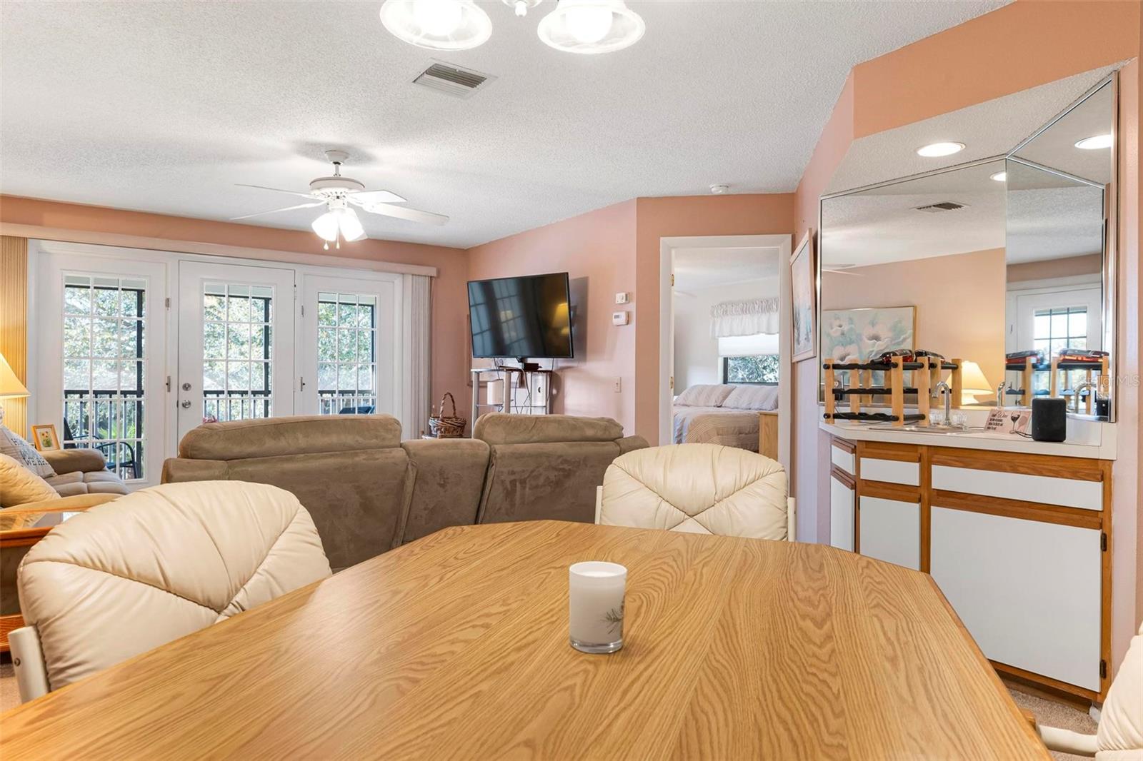 Image 13 of 33 For 110 Pine Hollow Drive 110