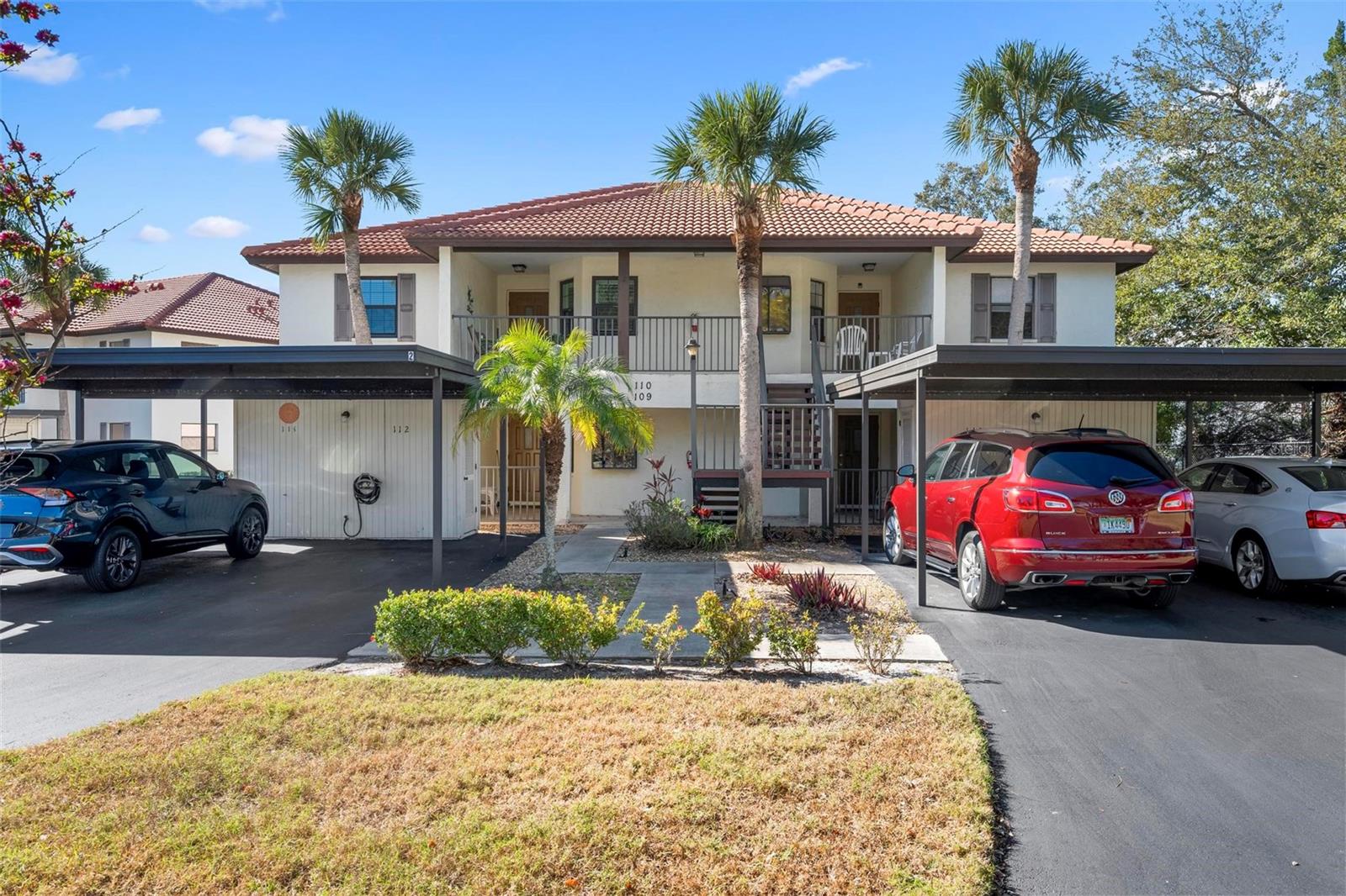 Image 2 of 33 For 110 Pine Hollow Drive 110