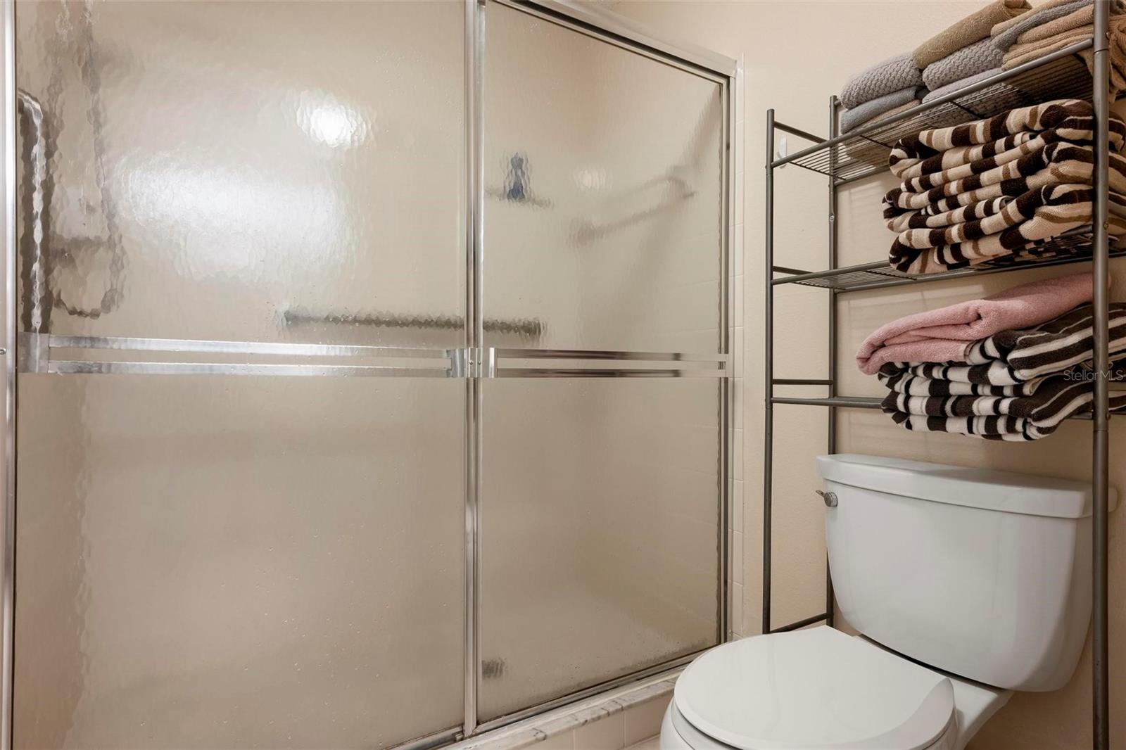 Image 23 of 33 For 110 Pine Hollow Drive 110