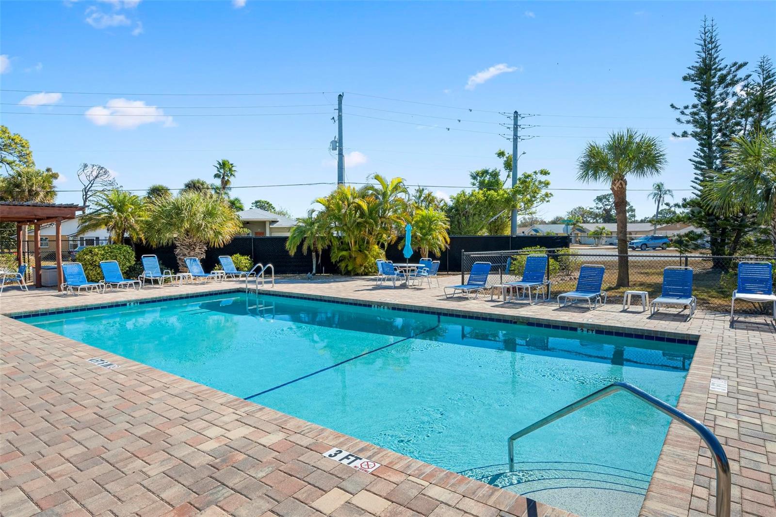 Image 33 of 33 For 110 Pine Hollow Drive 110