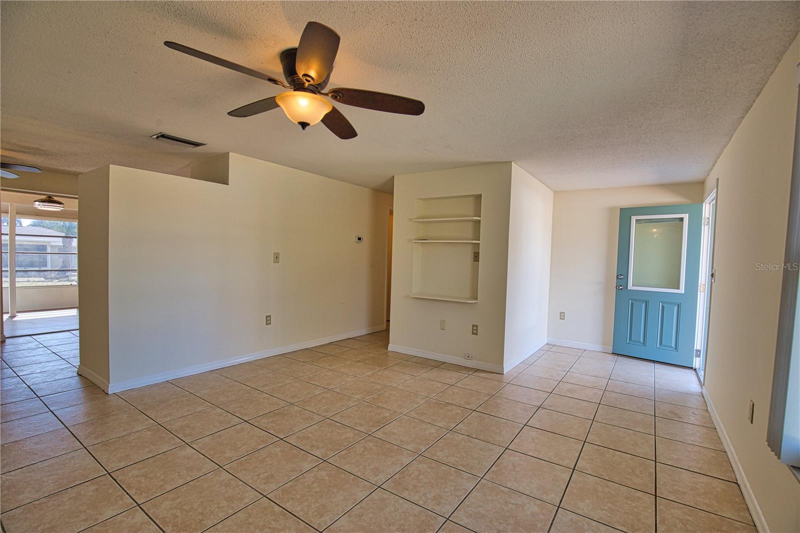 Image 12 of 42 For 1435 Saint Clair Road