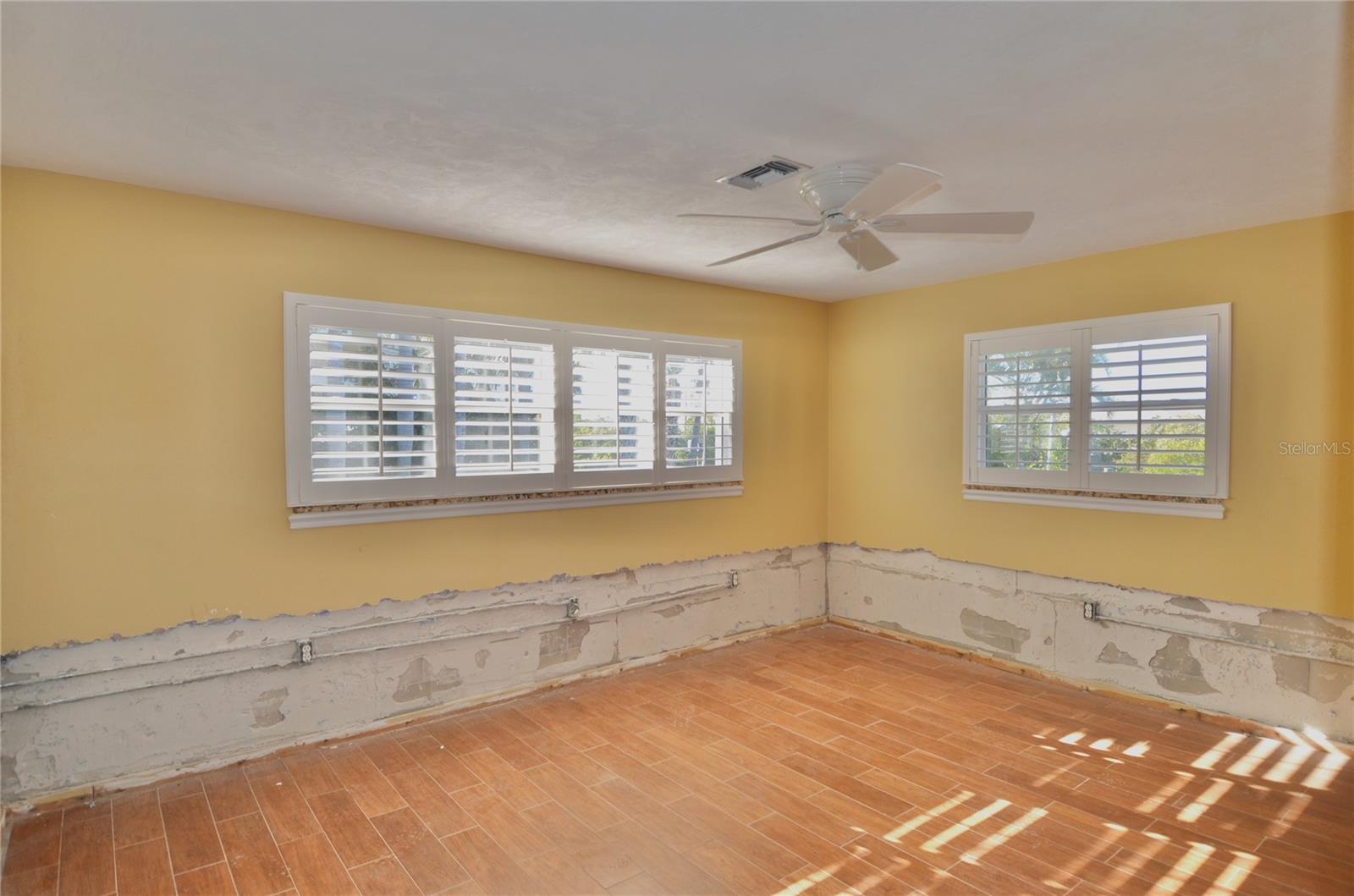 Image 19 of 55 For 724 El Dorado Drive