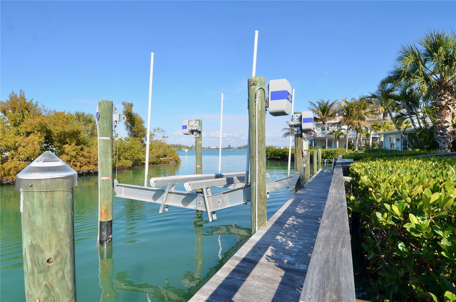 Image 6 of 55 For 724 El Dorado Drive