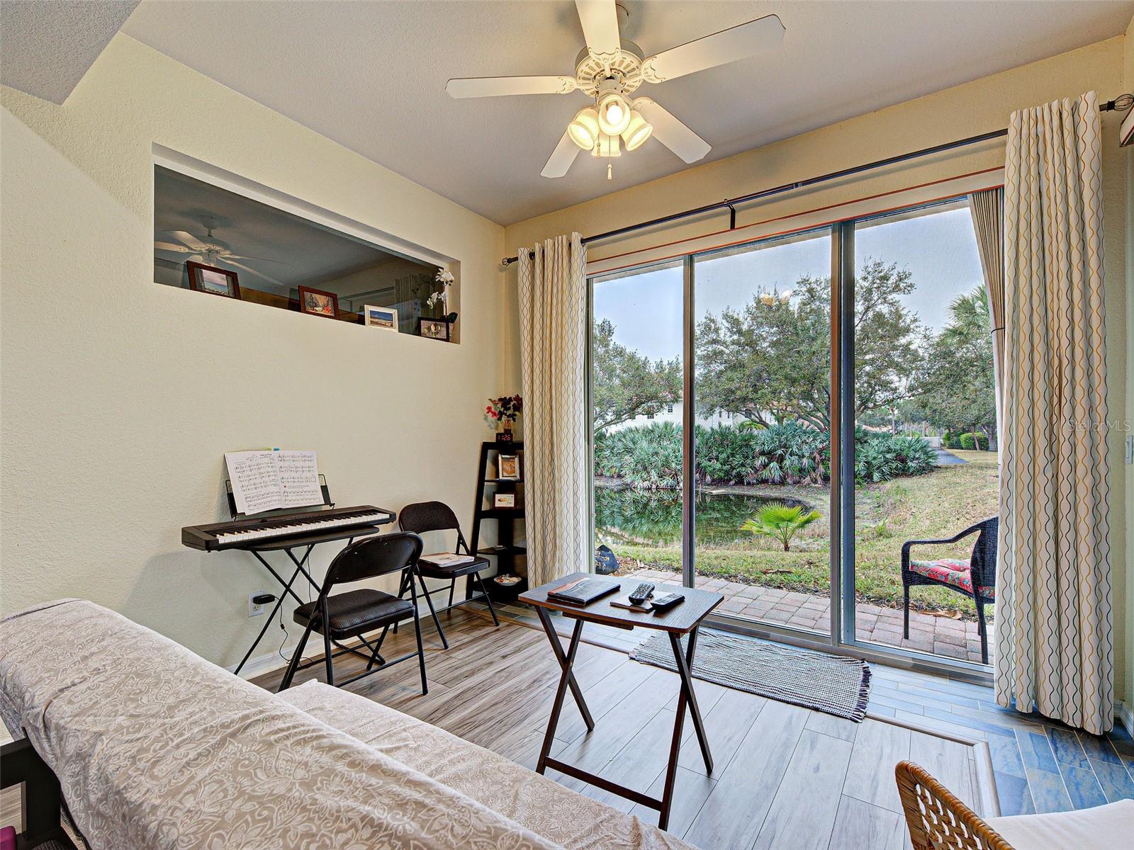 Image 14 of 52 For 251 Vista Del Lago Way