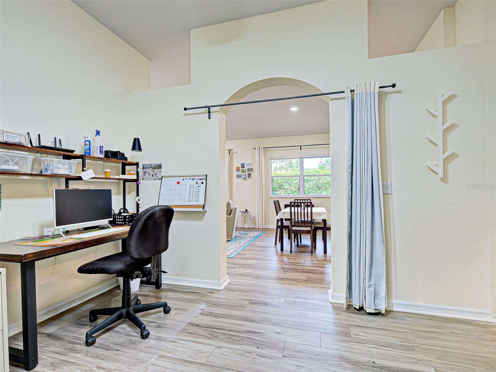 Image 31 of 52 For 251 Vista Del Lago Way