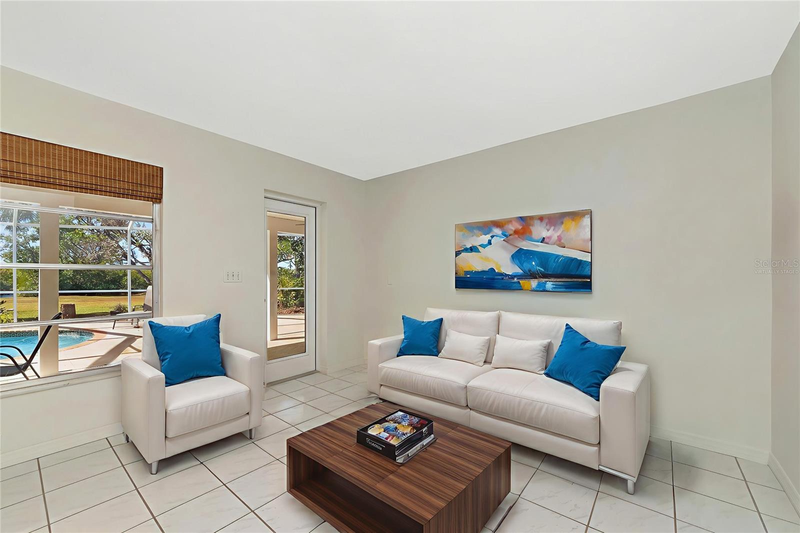 Image 16 of 84 For 950 Oxford Drive