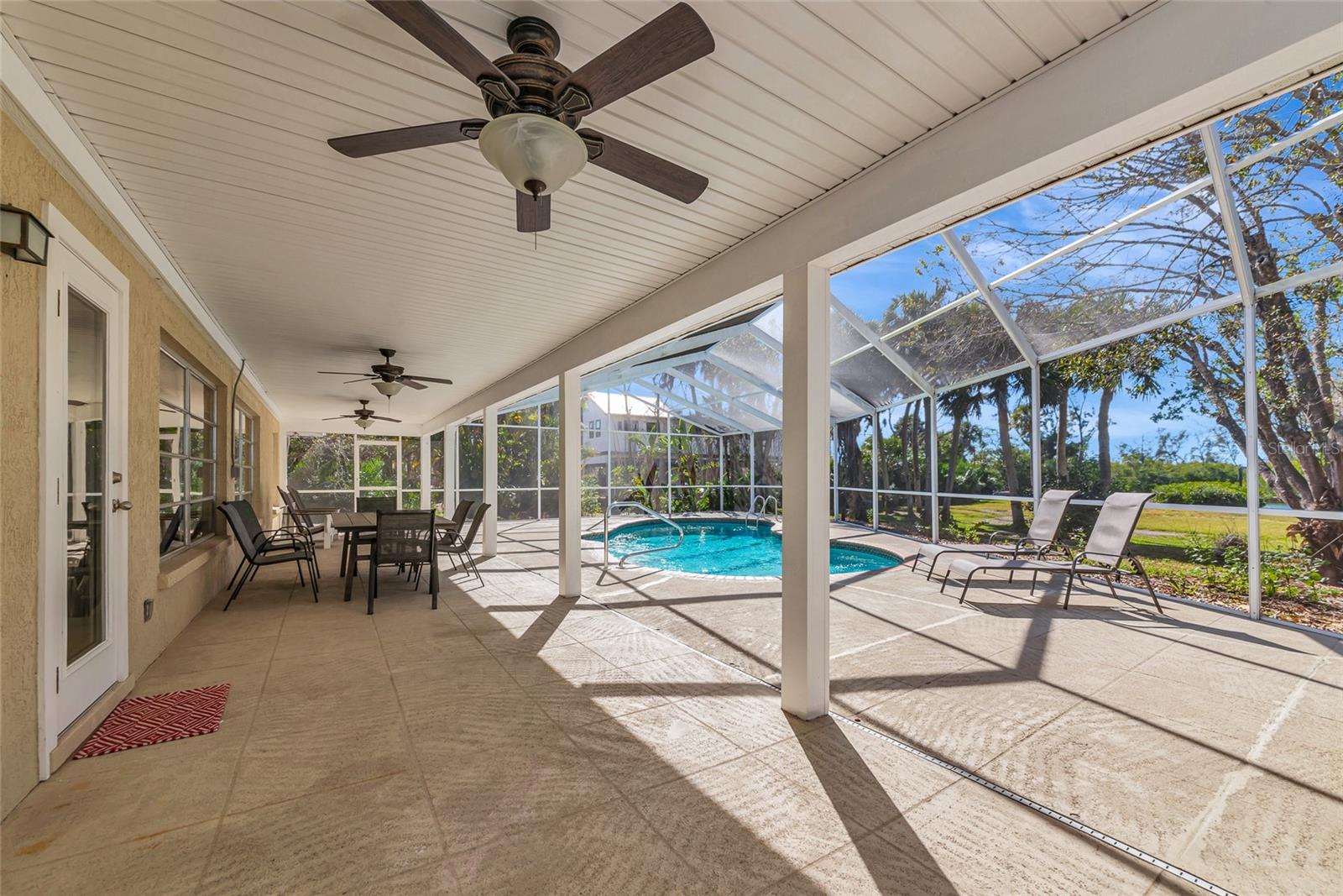 Image 35 of 84 For 950 Oxford Drive