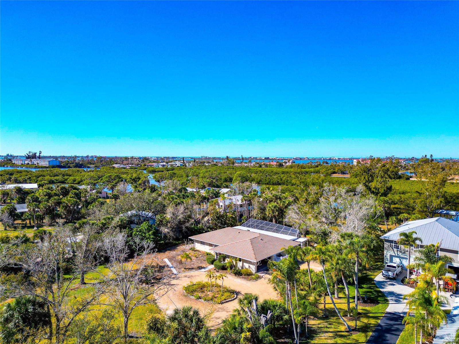 Image 48 of 84 For 950 Oxford Drive