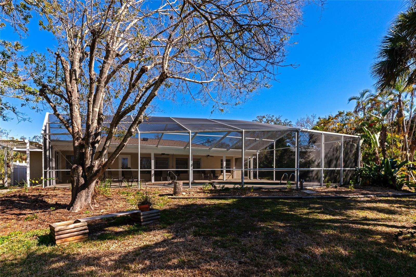 Image 53 of 84 For 950 Oxford Drive