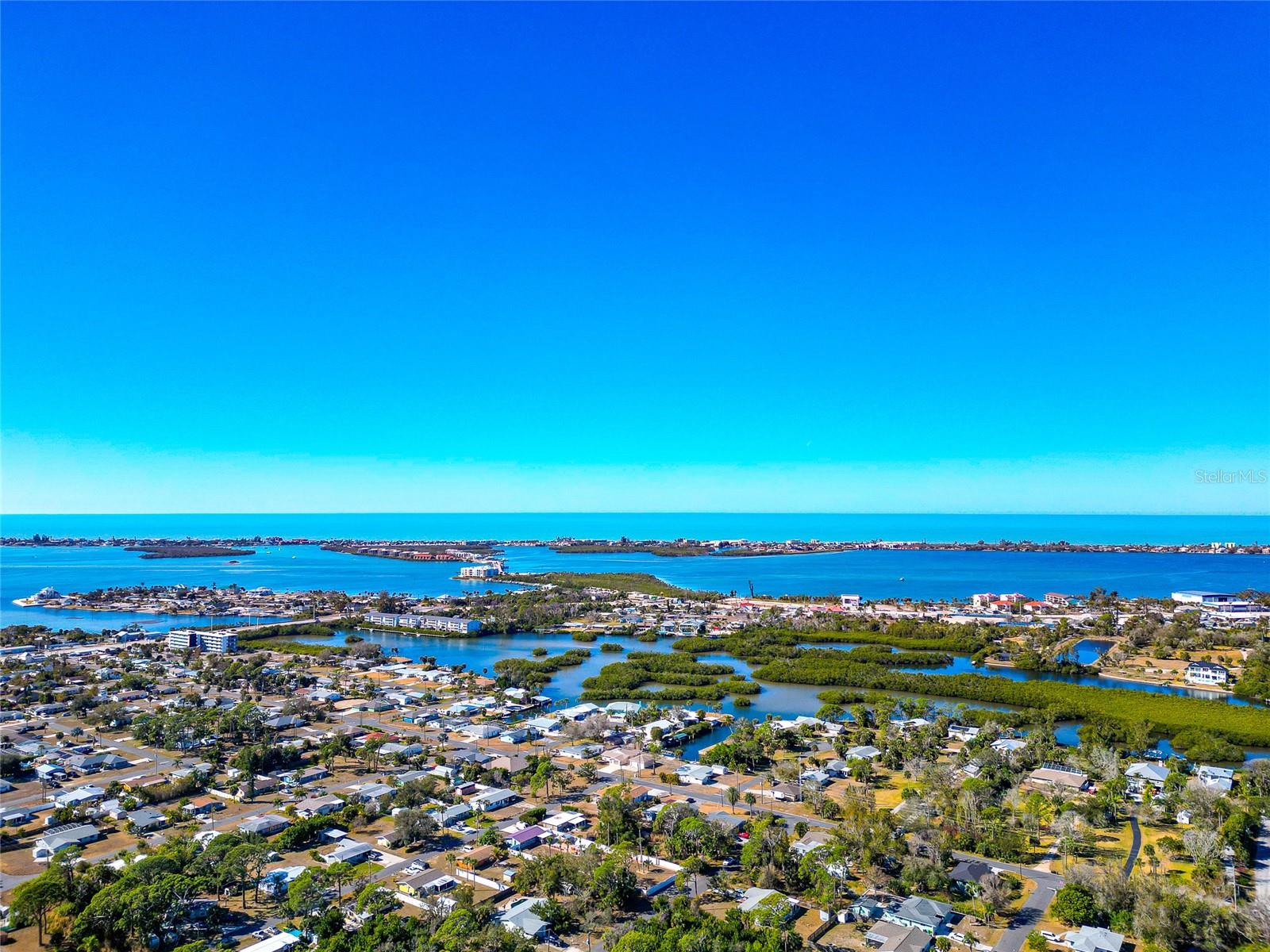 Image 56 of 84 For 950 Oxford Drive