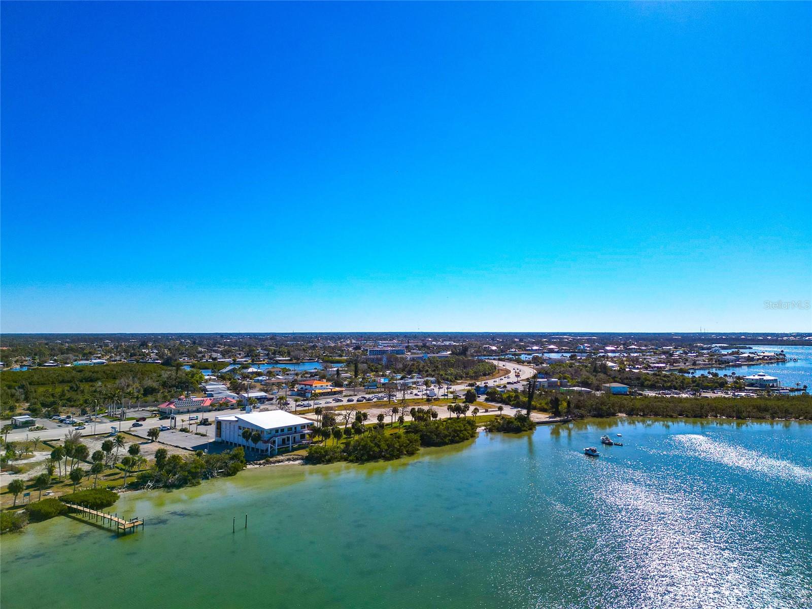 Image 68 of 84 For 950 Oxford Drive