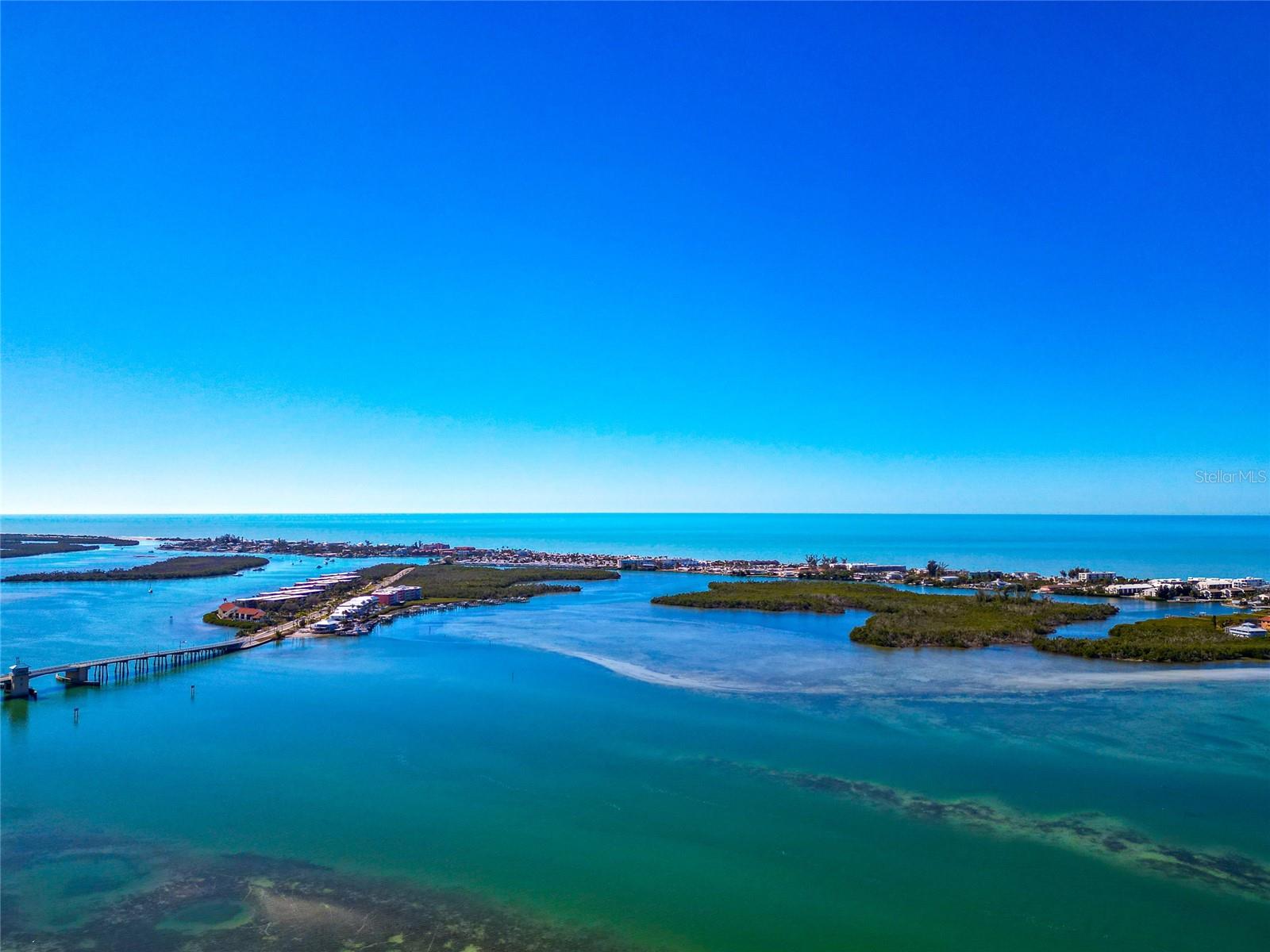 Image 75 of 84 For 950 Oxford Drive