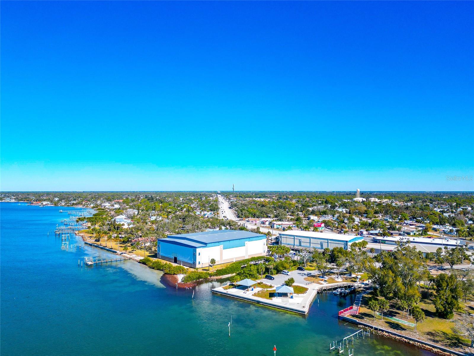 Image 77 of 84 For 950 Oxford Drive