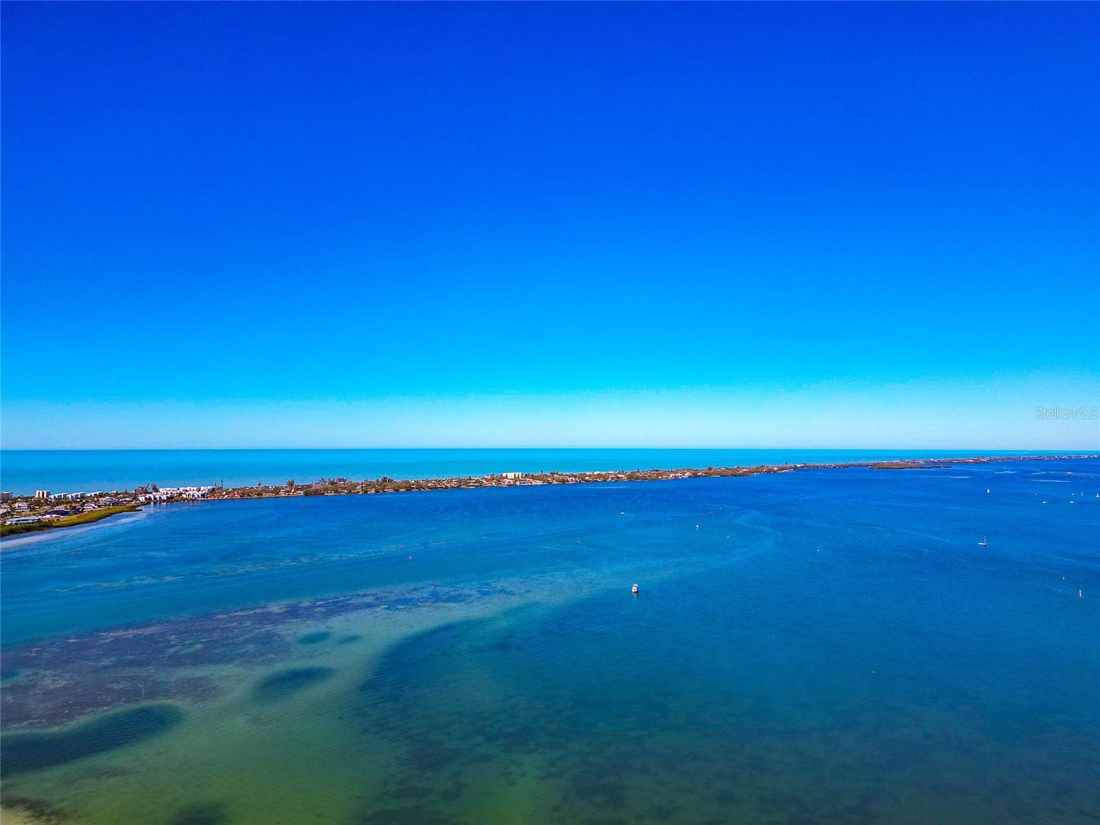 Image 79 of 84 For 950 Oxford Drive