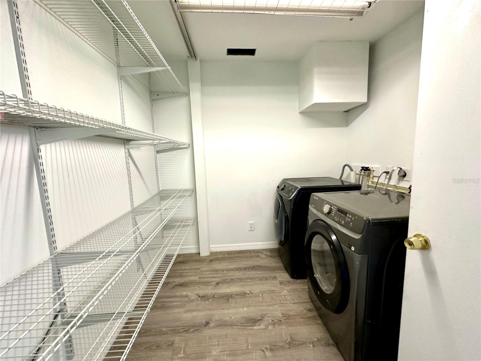 Image 13 of 30 For 4395 Hansard Avenue