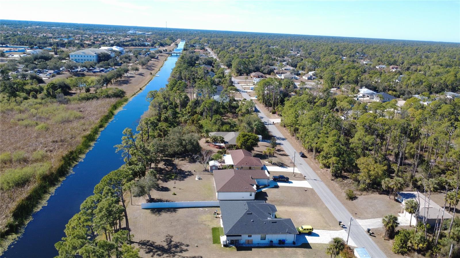 Image 23 of 30 For 4395 Hansard Avenue