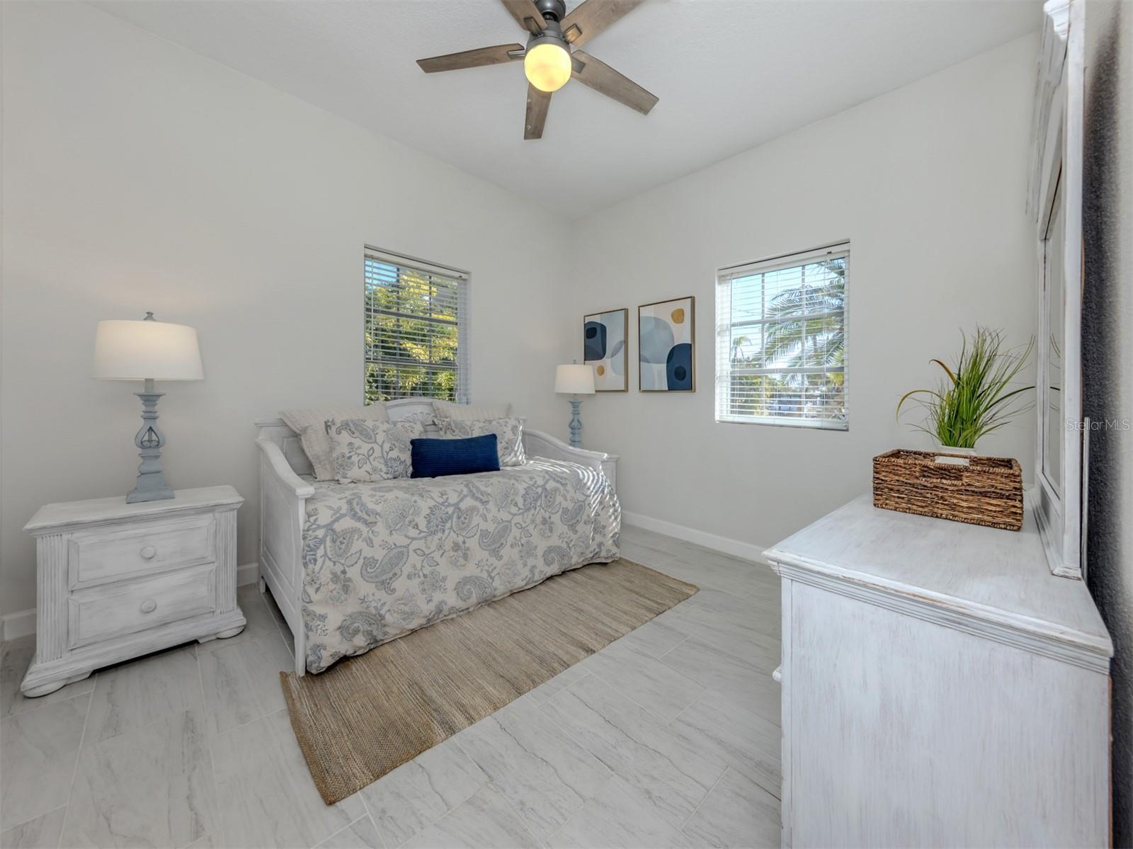 Image 8 of 31 For 498 Buena Vista Drive