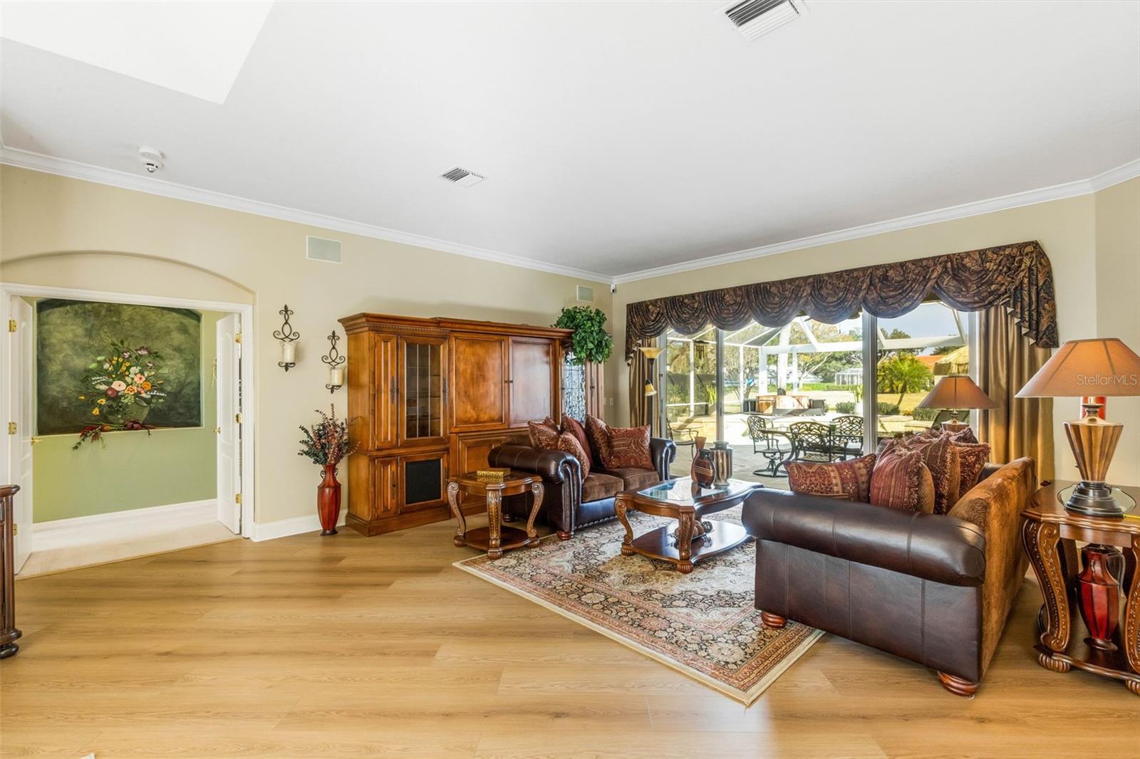 Image 7 of 57 For 8315 Eagle Crossing