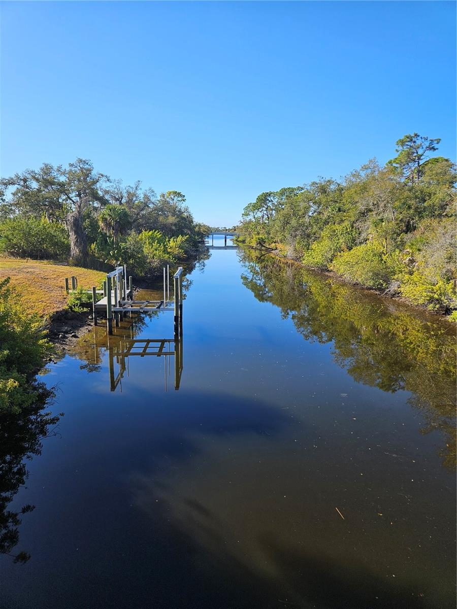 Image 11 of 12 For 553 Hoffer Street