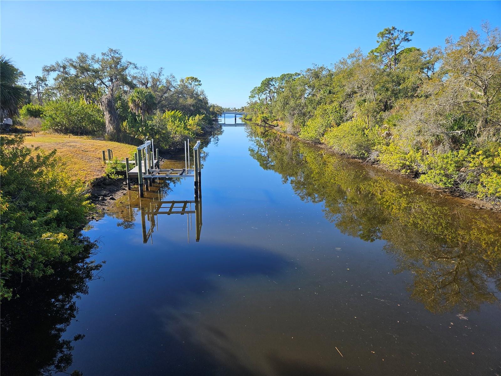 Image 4 of 12 For 553 Hoffer Street