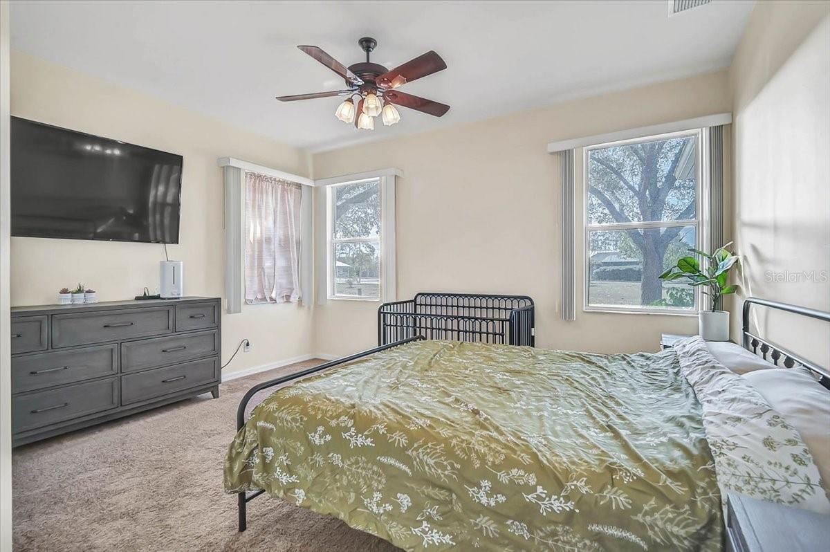 Image 12 of 33 For 25199 Chiclayo Avenue