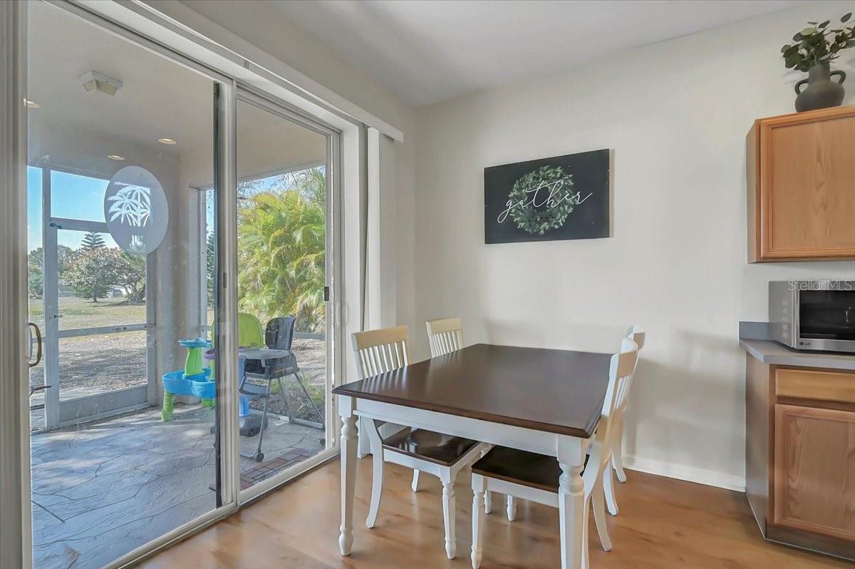 Image 20 of 33 For 25199 Chiclayo Avenue