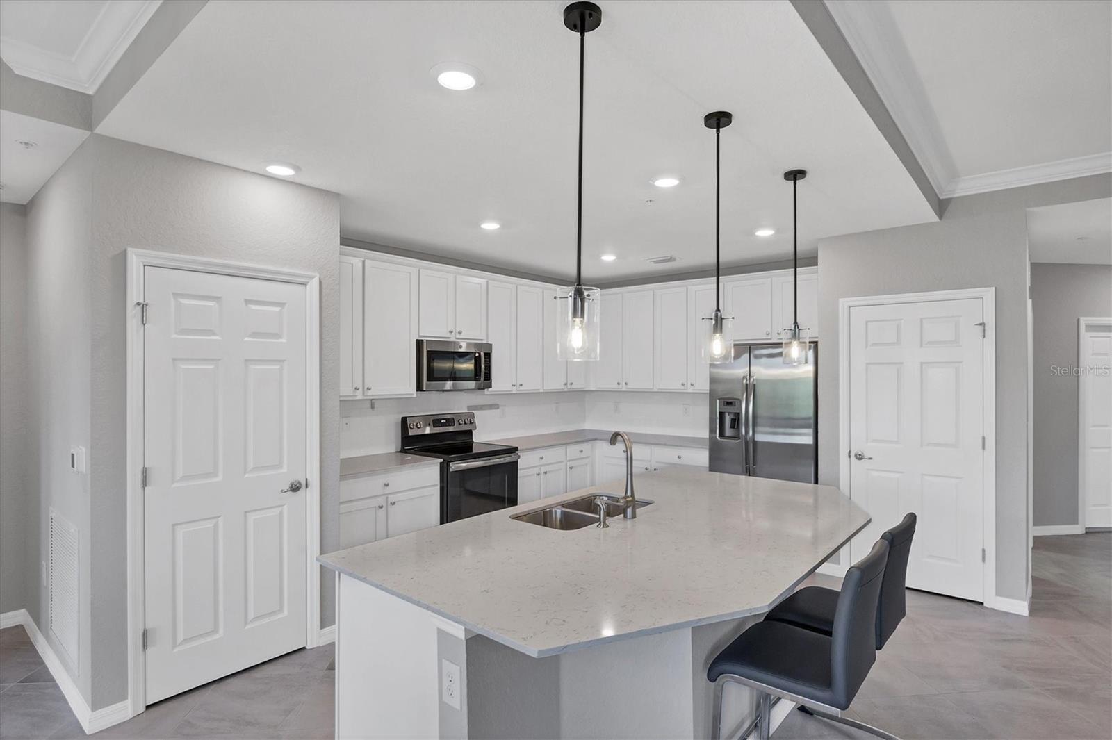 Image 19 of 69 For 10063 Crooked Creek Drive 101