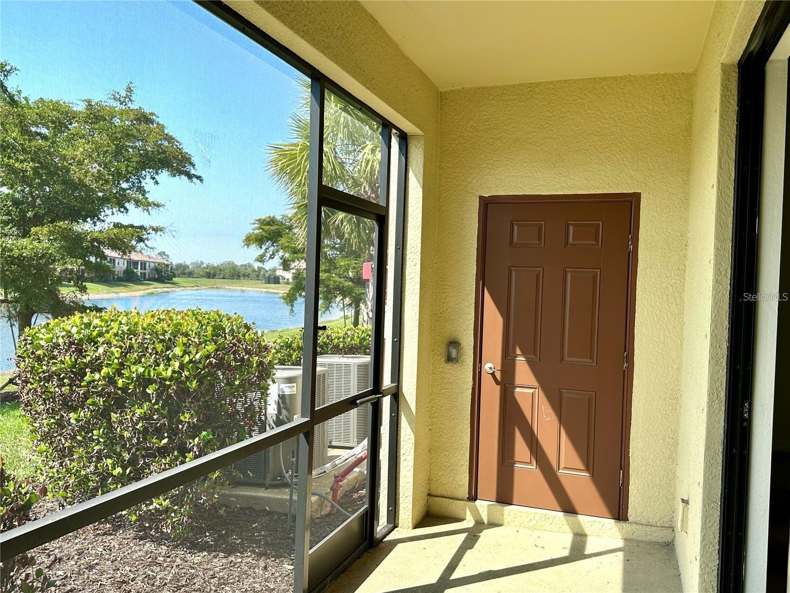 Image 13 of 19 For 20248 Lagente Circle