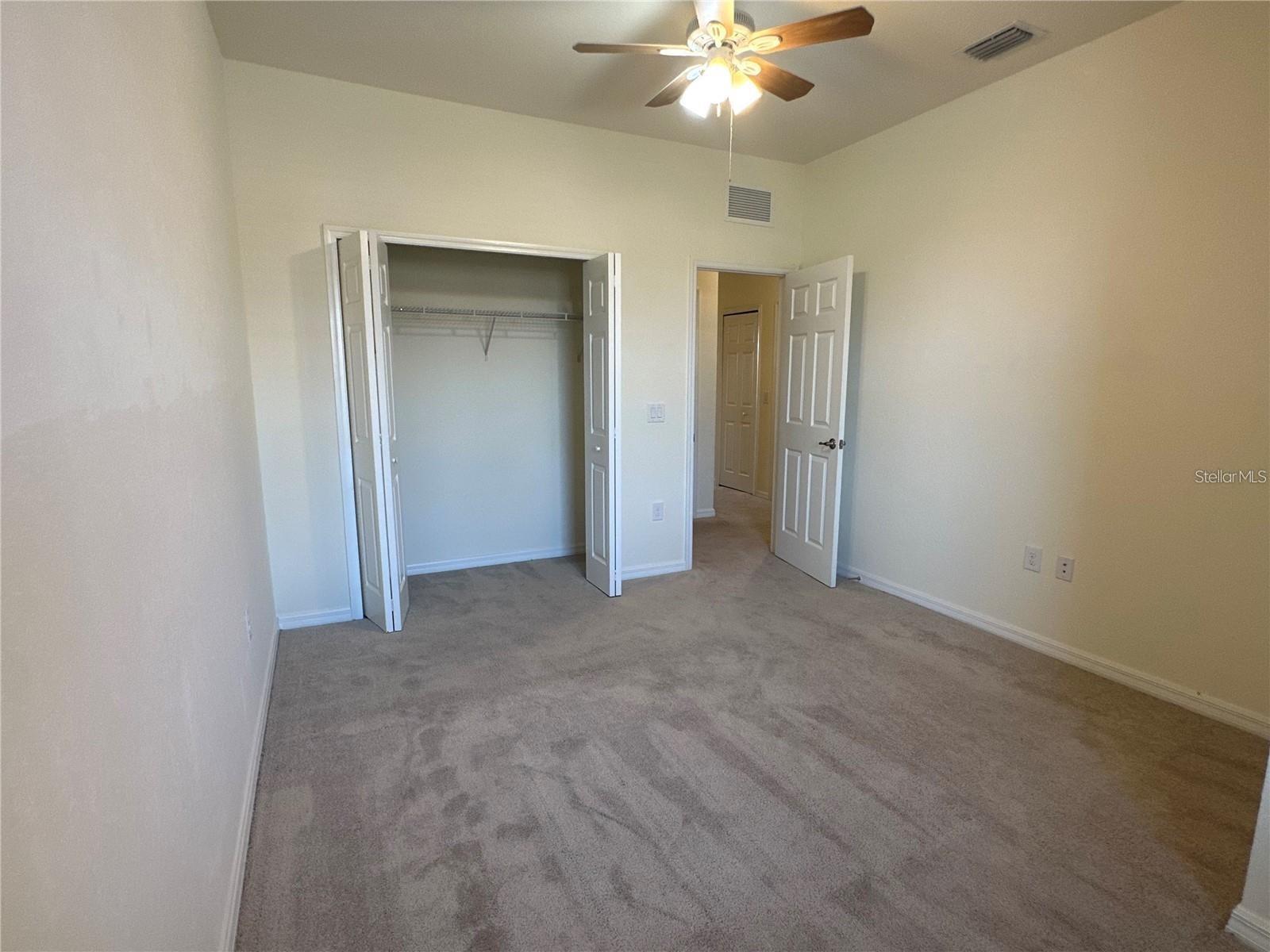 Image 7 of 19 For 20248 Lagente Circle