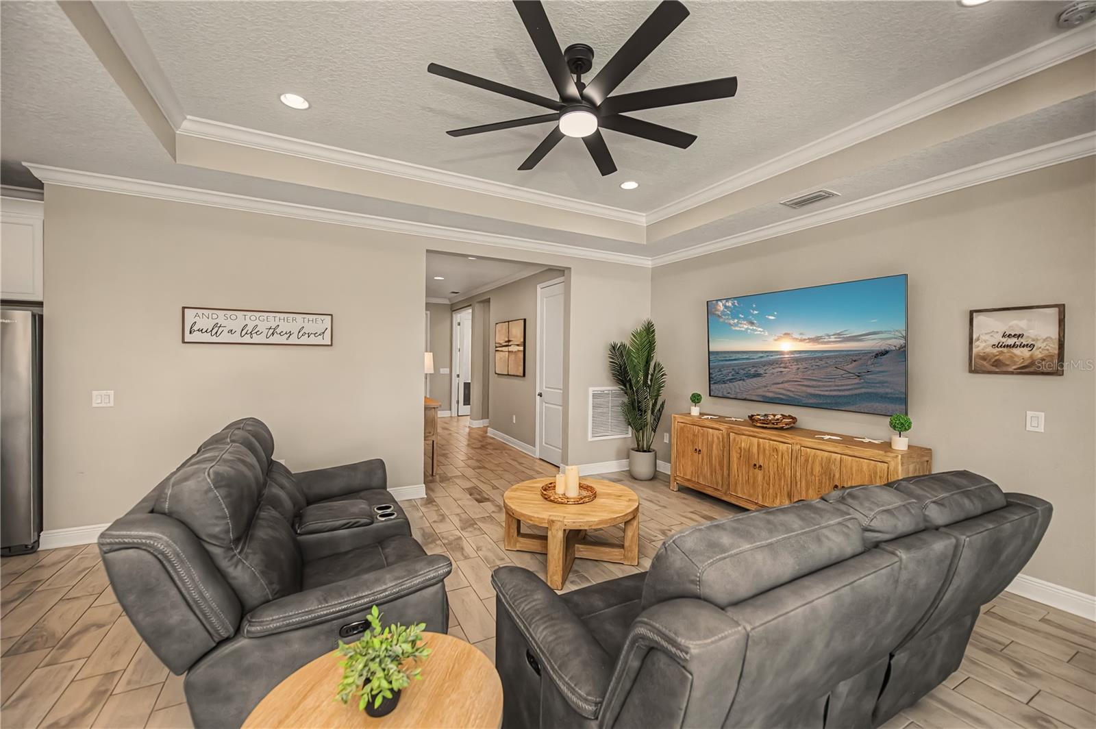 Image 38 of 79 For 19879 Bridgetown Loop