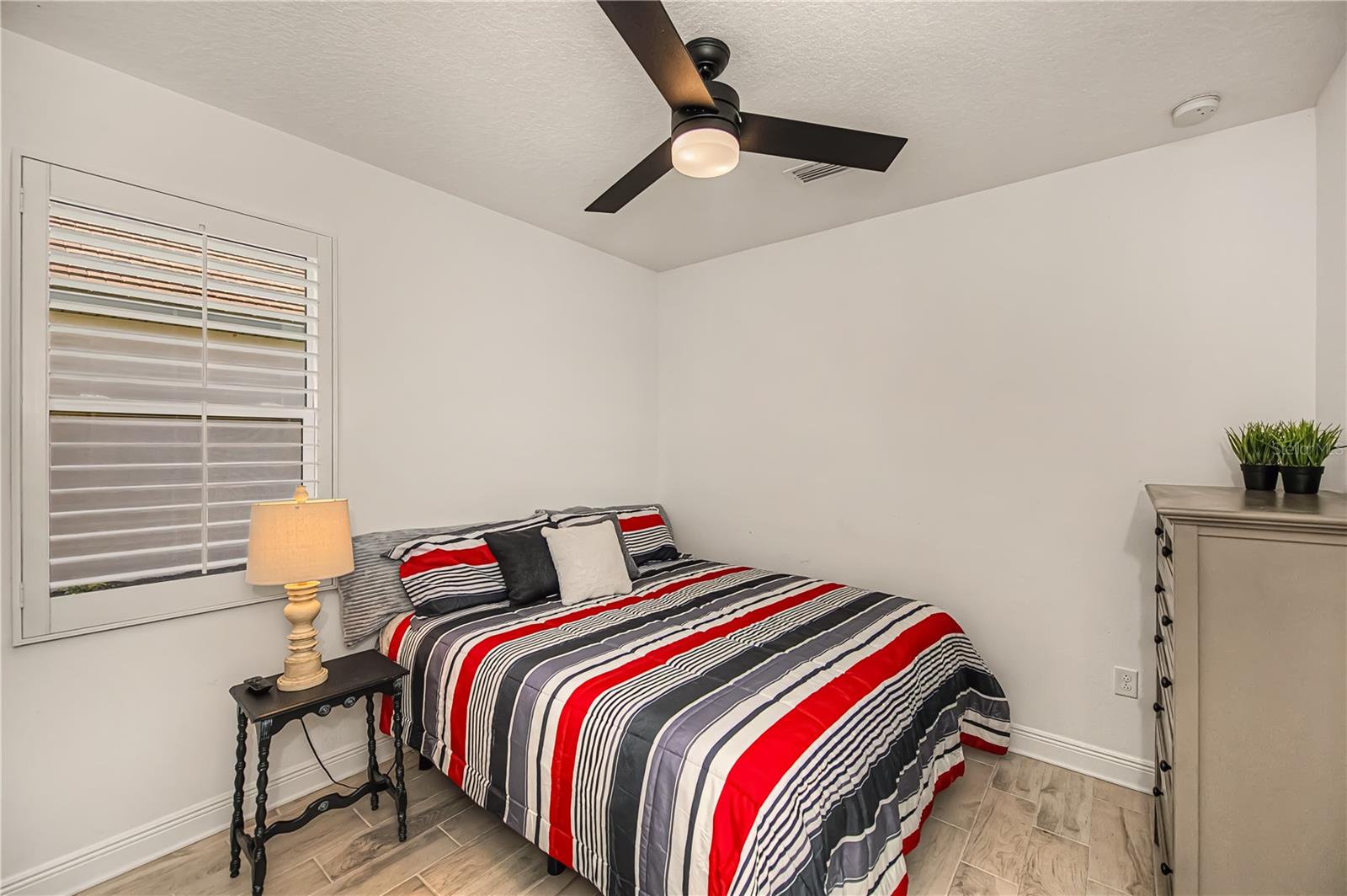 Image 57 of 79 For 19879 Bridgetown Loop