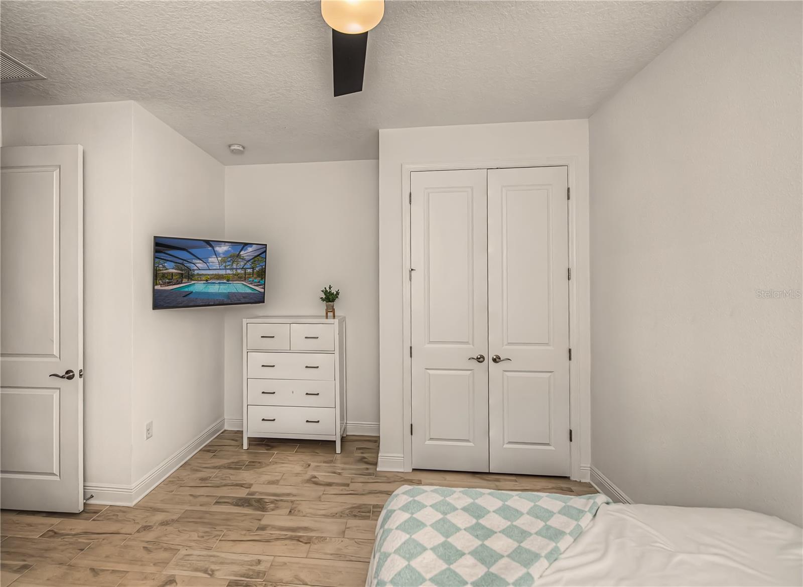 Image 64 of 79 For 19879 Bridgetown Loop