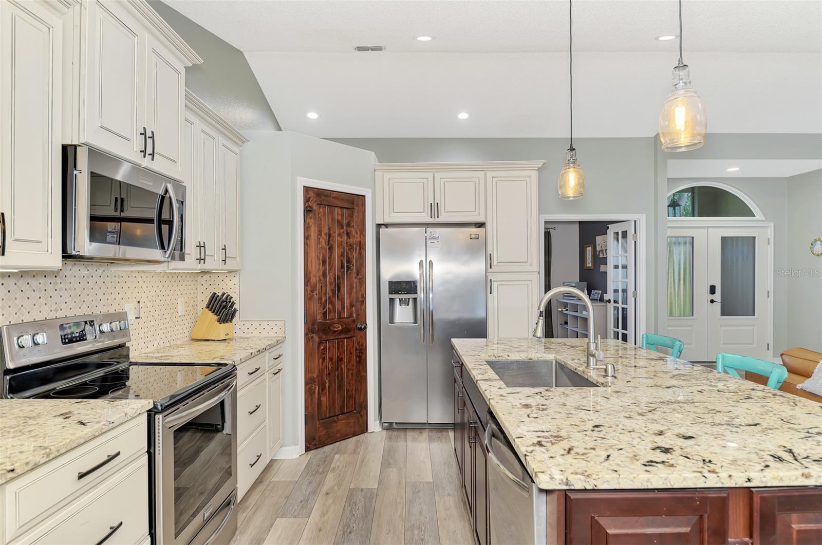 Image 19 of 64 For 684 Sugarwood Trail