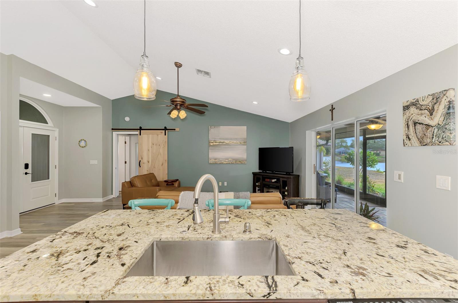 Image 21 of 64 For 684 Sugarwood Trail