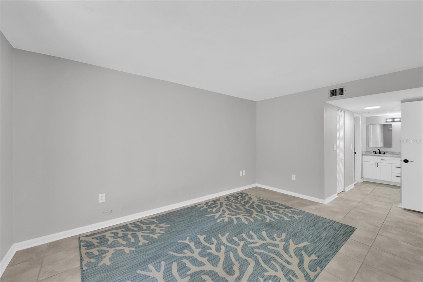 Image 15 of 46 For 1697 Brookhouse Circle 116