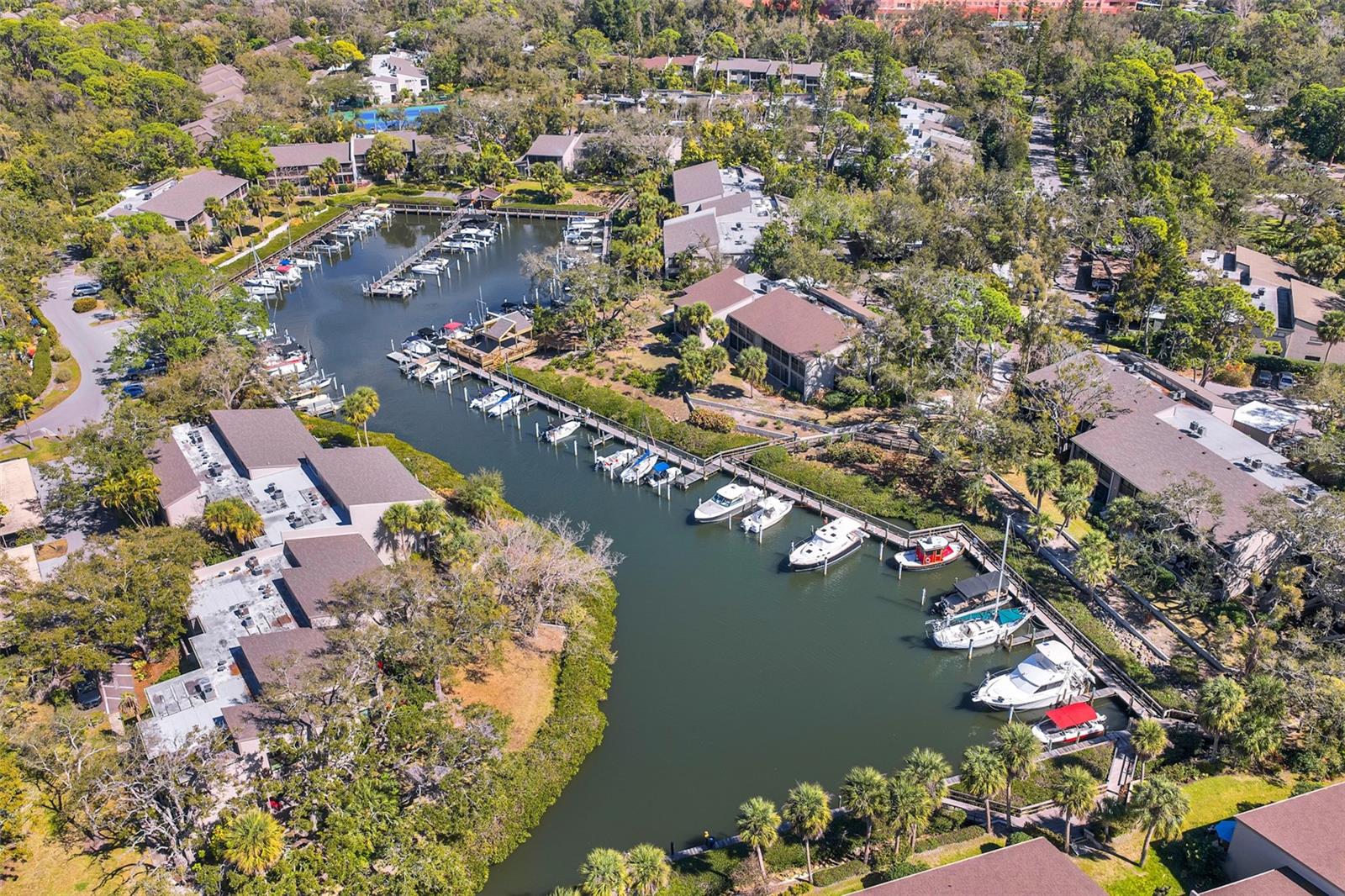 Image 43 of 46 For 1697 Brookhouse Circle 116