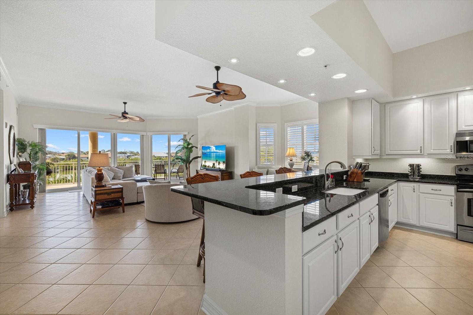 Image 19 of 56 For 6100 Jessie Harbor Drive 203