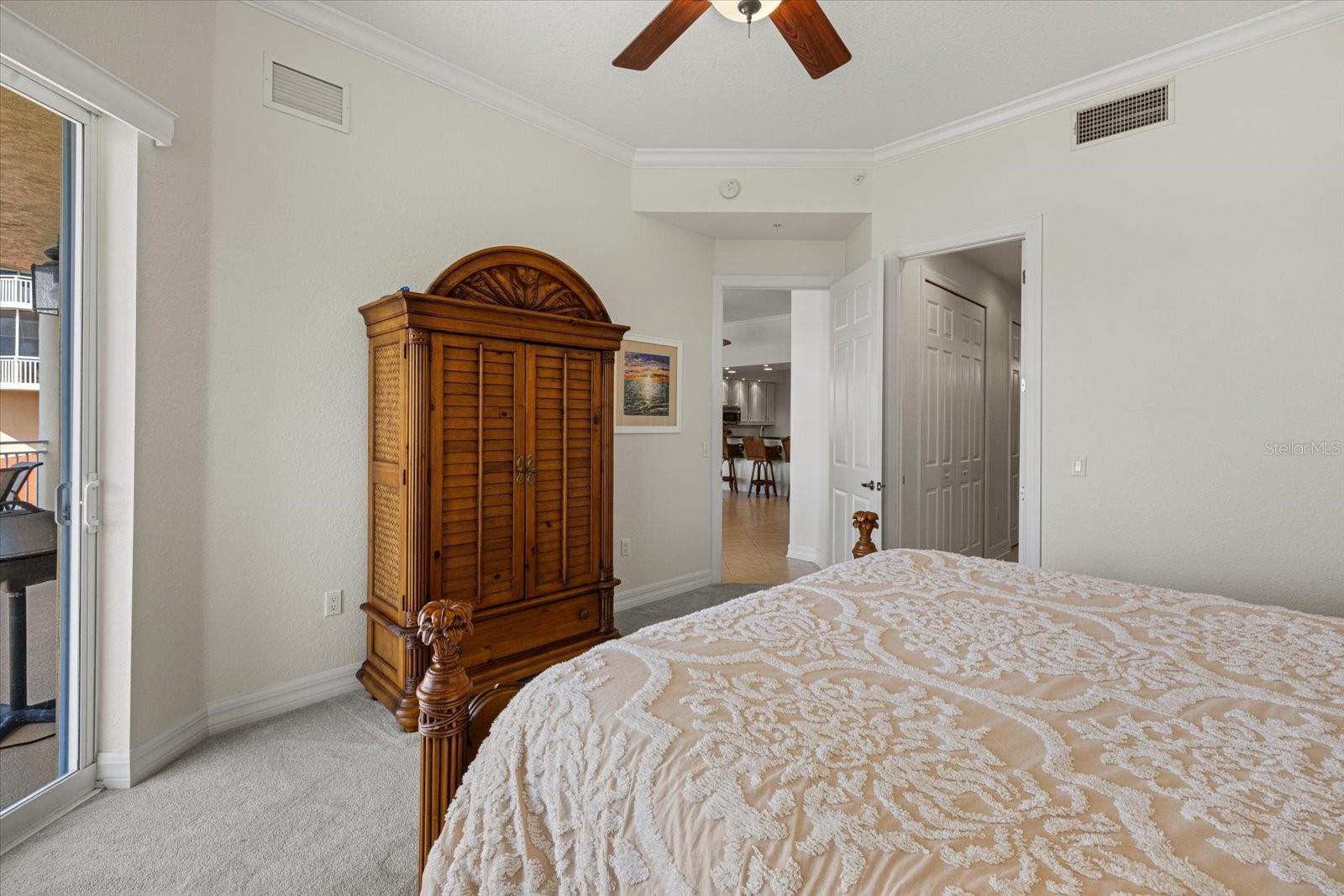 Image 23 of 56 For 6100 Jessie Harbor Drive 203