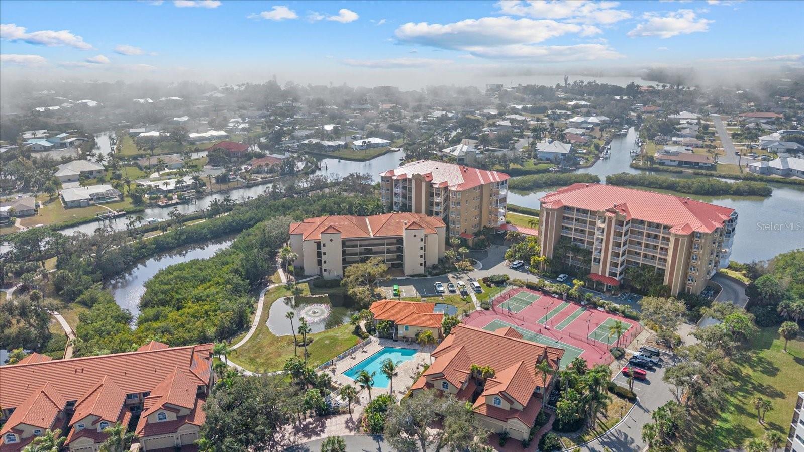 Image 36 of 56 For 6100 Jessie Harbor Drive 203