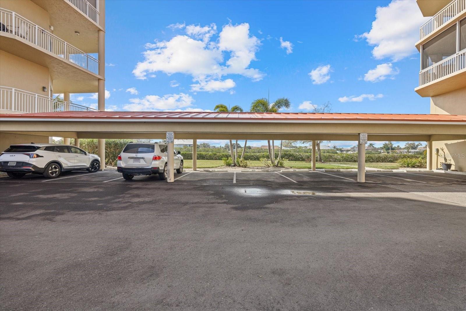 Image 39 of 56 For 6100 Jessie Harbor Drive 203