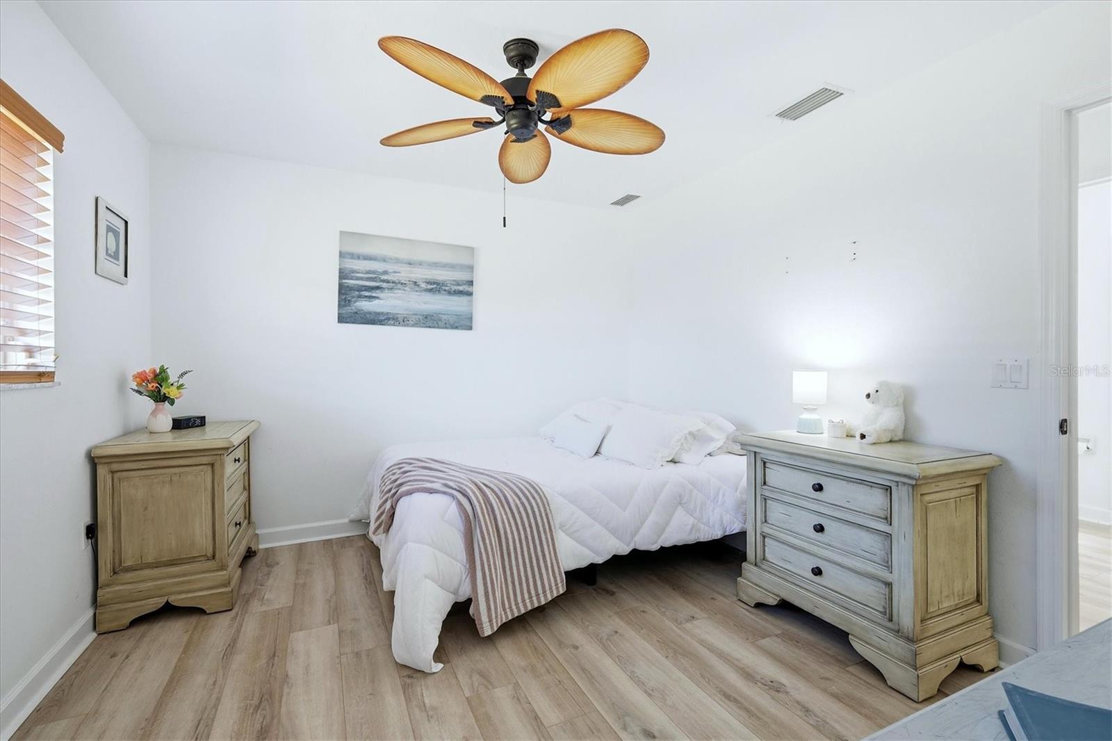 Image 20 of 41 For 5816 Garfield Road